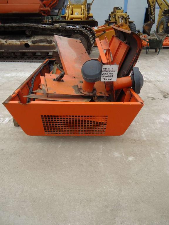 Hood and body panel for Fiat Hitachi FH200 Photo 5
