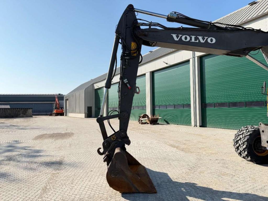 Volvo EW160C ONLY 4319 ORIGINAL HOURS! Photo 14