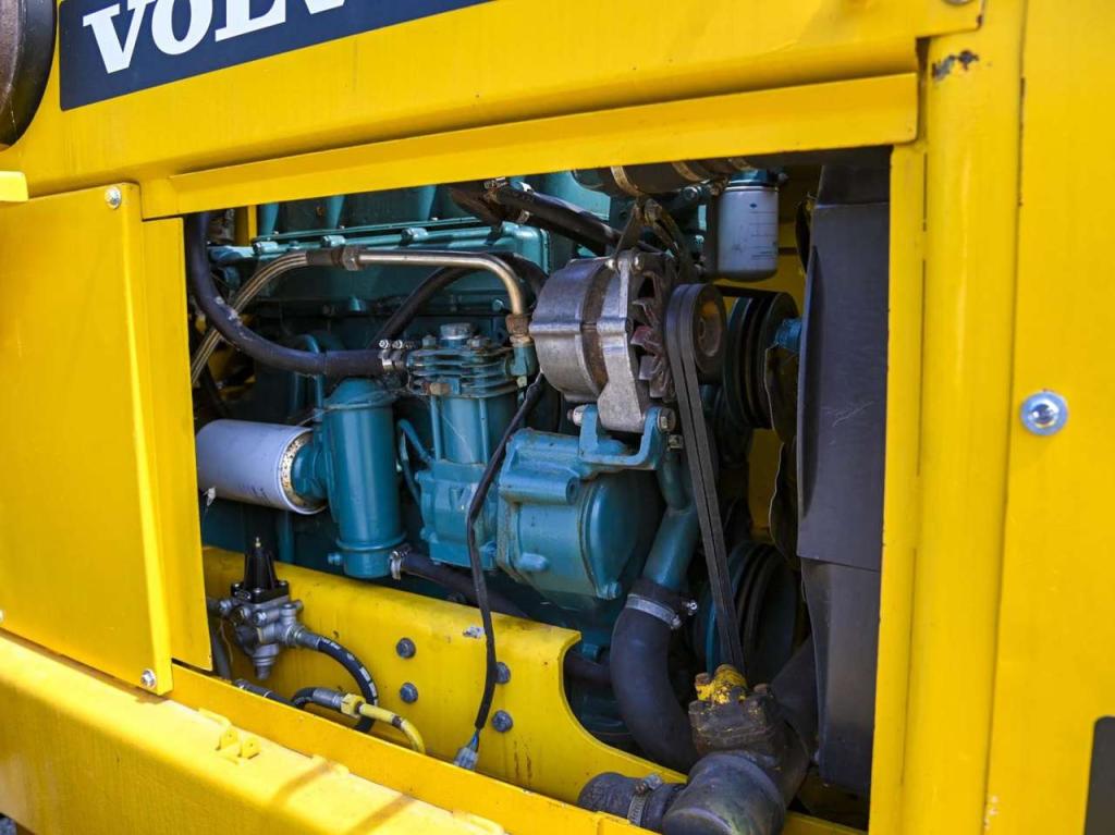Volvo BM 4300 Photo 13