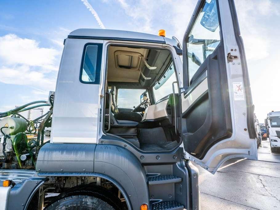 Man TGS 33.420 BBS + SEMI LIEBHERR 12M3 Photo 14