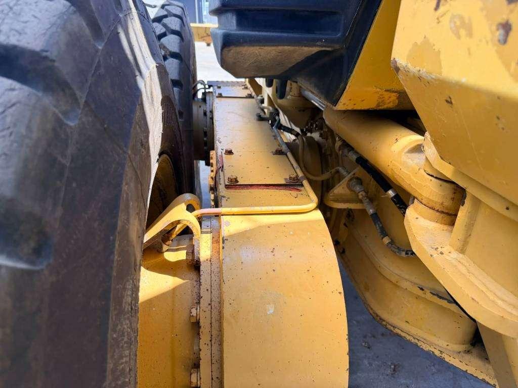 Caterpillar 140H II - CE Photo 26