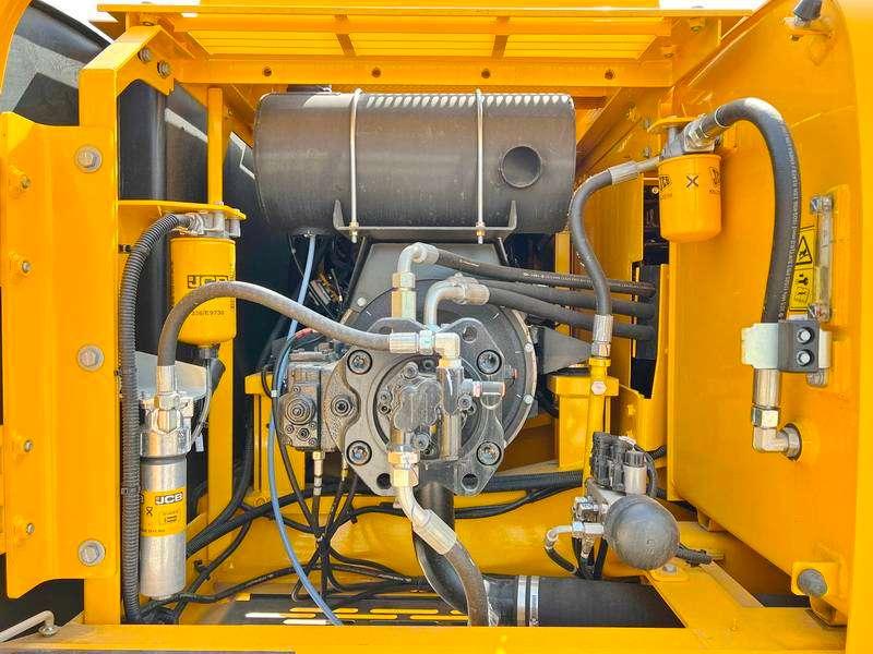 JCB 245 HDLR - New / Unused / 16 Meter Long Reach Photo 16