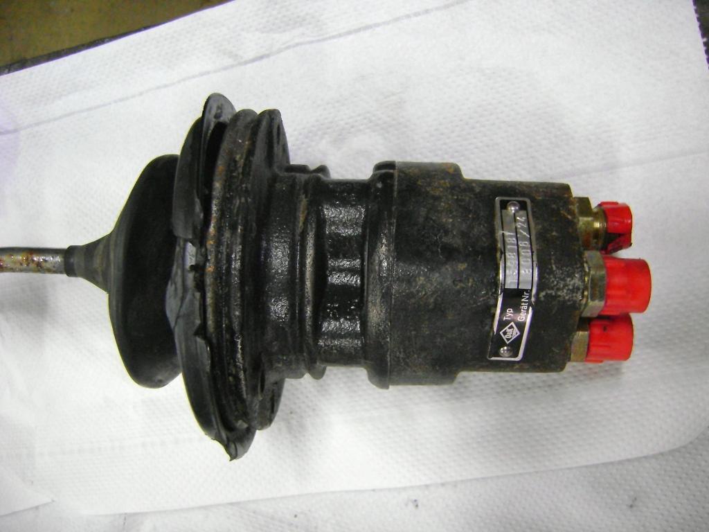Manipulator for O&K (Orenstein & Koppel) Photo 1