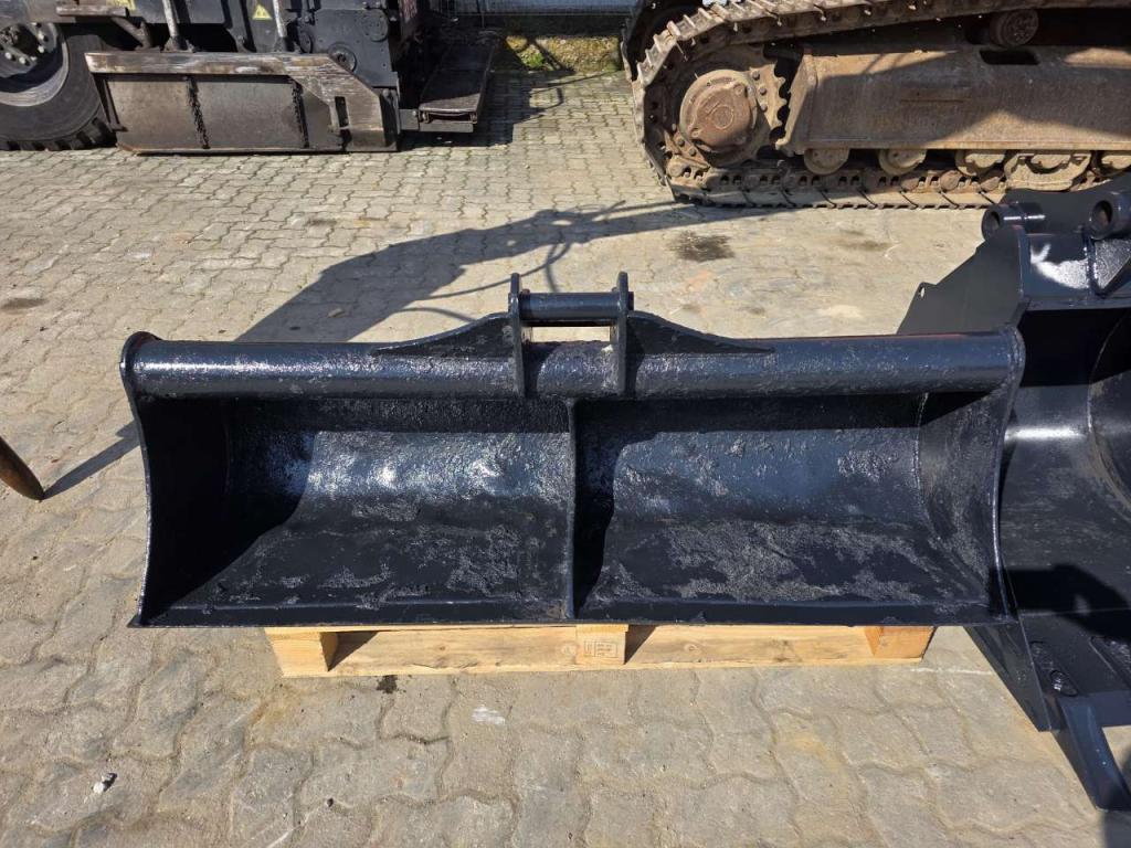 Komatsu Pc 55 MR-5 Photo 10
