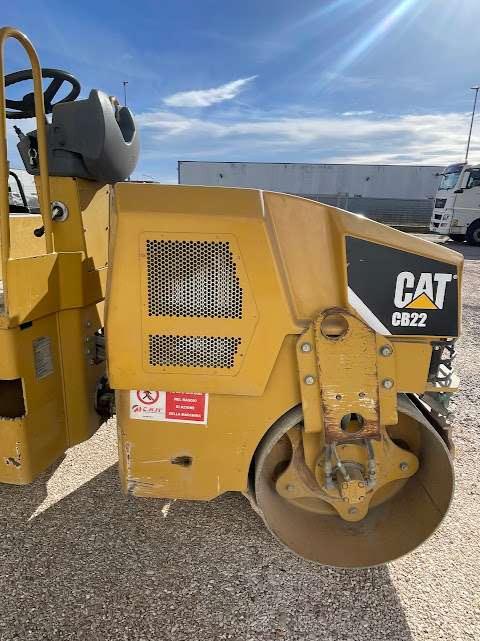 Caterpillar CB22 Photo 5