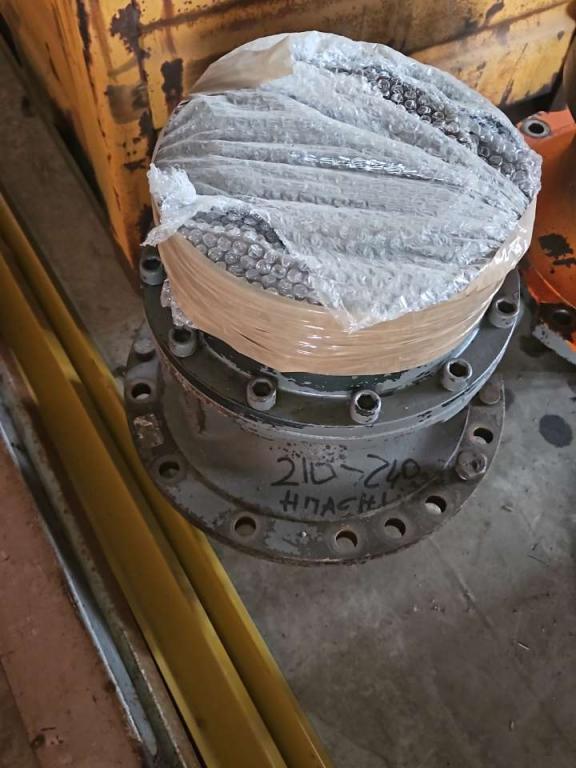 Swing drive for Hitachi zx210  -  zx 240 Photo 1