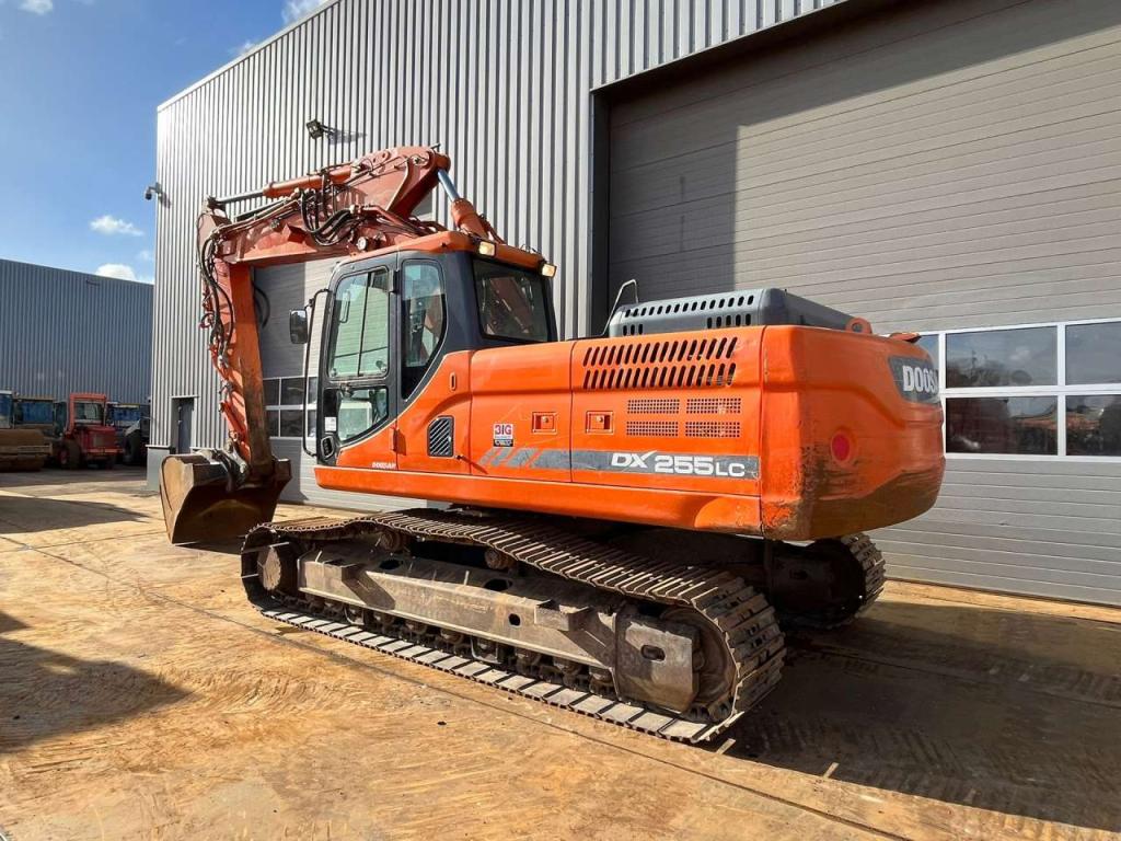 Doosan DX255LC-3 Photo 3