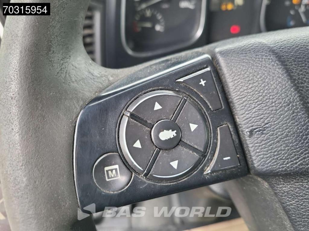 Mercedes-Benz Actros 1843 4X2 ClassicSpace Retarder Photo 20