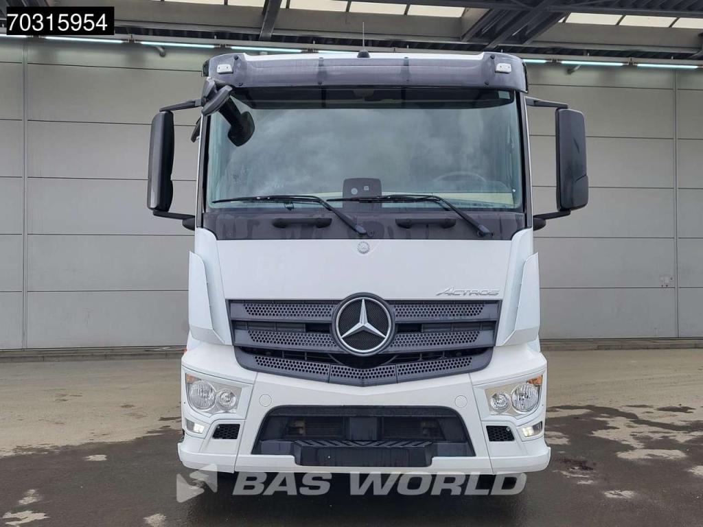 Mercedes-Benz Actros 1843 4X2 ClassicSpace Retarder Photo 6