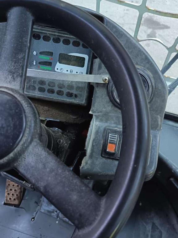 Cab for Liebherr L 512 Photo 7