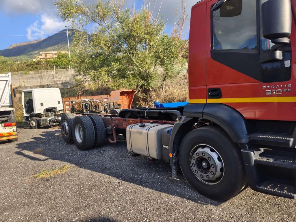 Iveco STRALIS HI-STREET 260S31 Photo 13