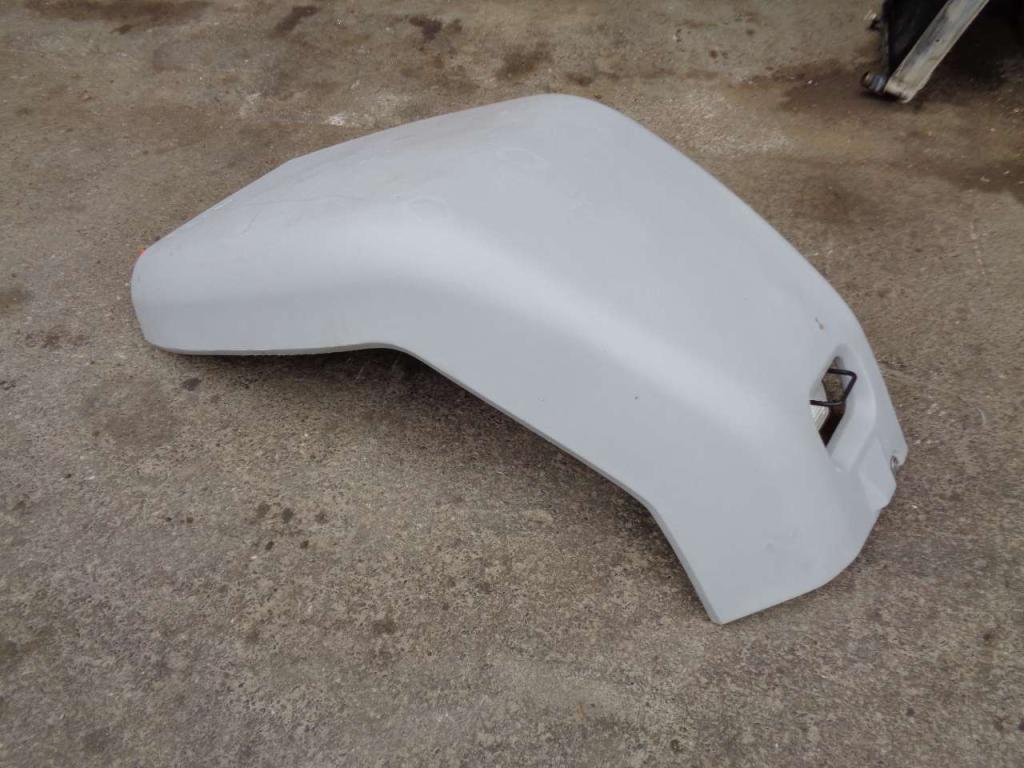 Hood and body panel for New Holland- Fiat Kobelco E 80 Photo 1