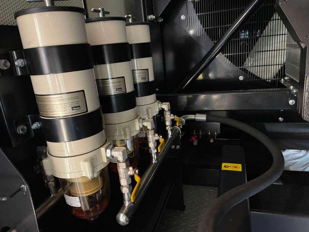 Cummins KTA50GS8 - 1.675 kVA Generator - DPX-18821 Photo 21