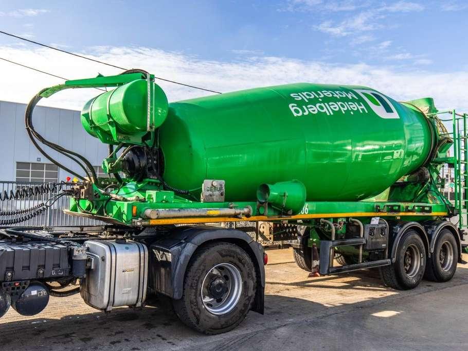 De Buf BETON MIXER/MALAXEUR/MISCHER 12M3 Photo 1