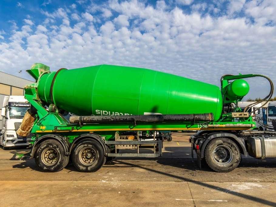 De Buf BETON MIXER/MALAXEUR/MISCHER 12M3 Photo 3