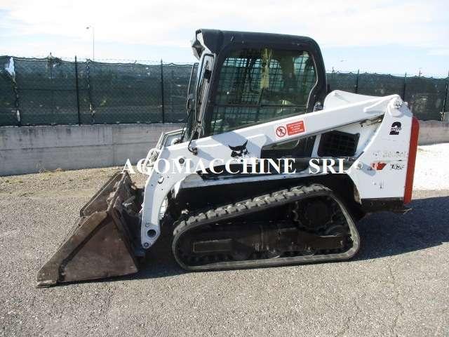 Bobcat T450 Photo 2