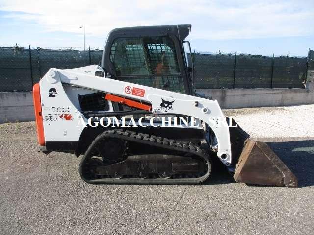 Bobcat T450 Photo 6