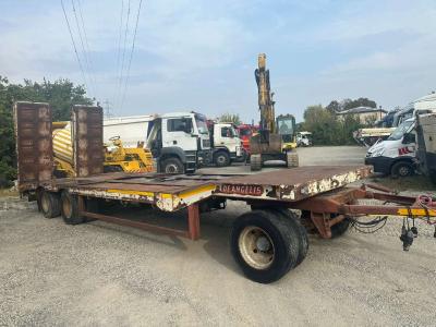 De Angelis Flatbed trailer sold by Albacamion Srl