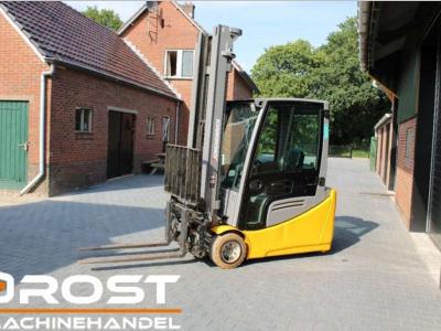 Jungheinrich EFG220 sold by Drost Machinehandel