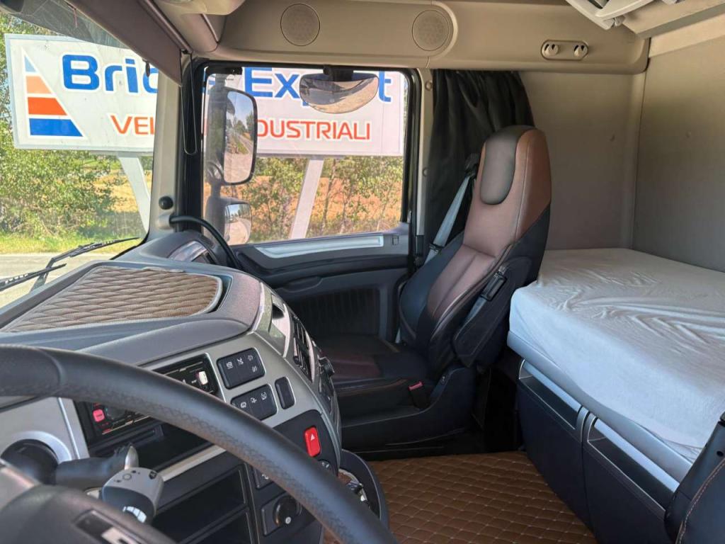 Daf XF 106.530 SUPER SPACE euro 6 RIBASSATO Photo 6