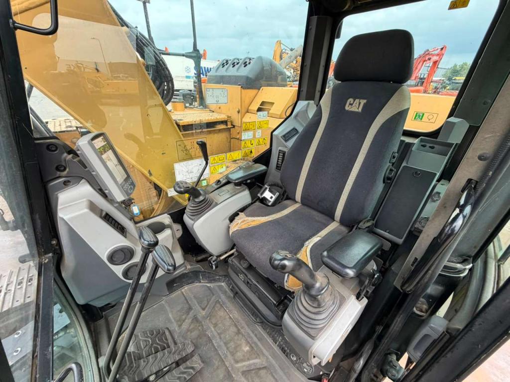 Caterpillar 315FLCR Photo 22