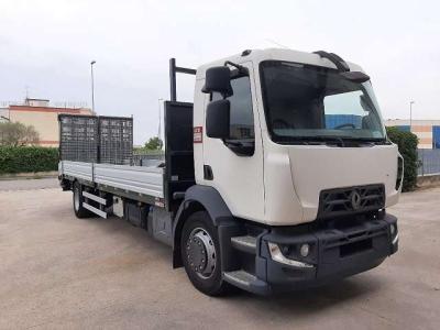 Renault D 180 Q.li - 280 Cv sold by PSL Autocarri Srl