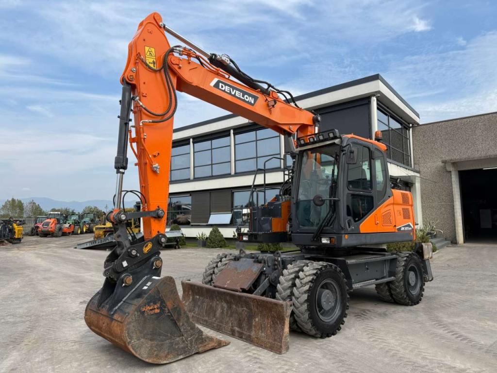Develon DX165 WR-7 Photo 2