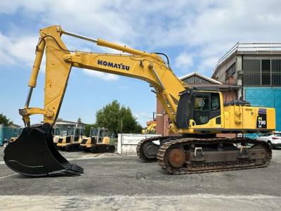 Komatsu PC700 LC-8E0 sold by Massucco T. Srl