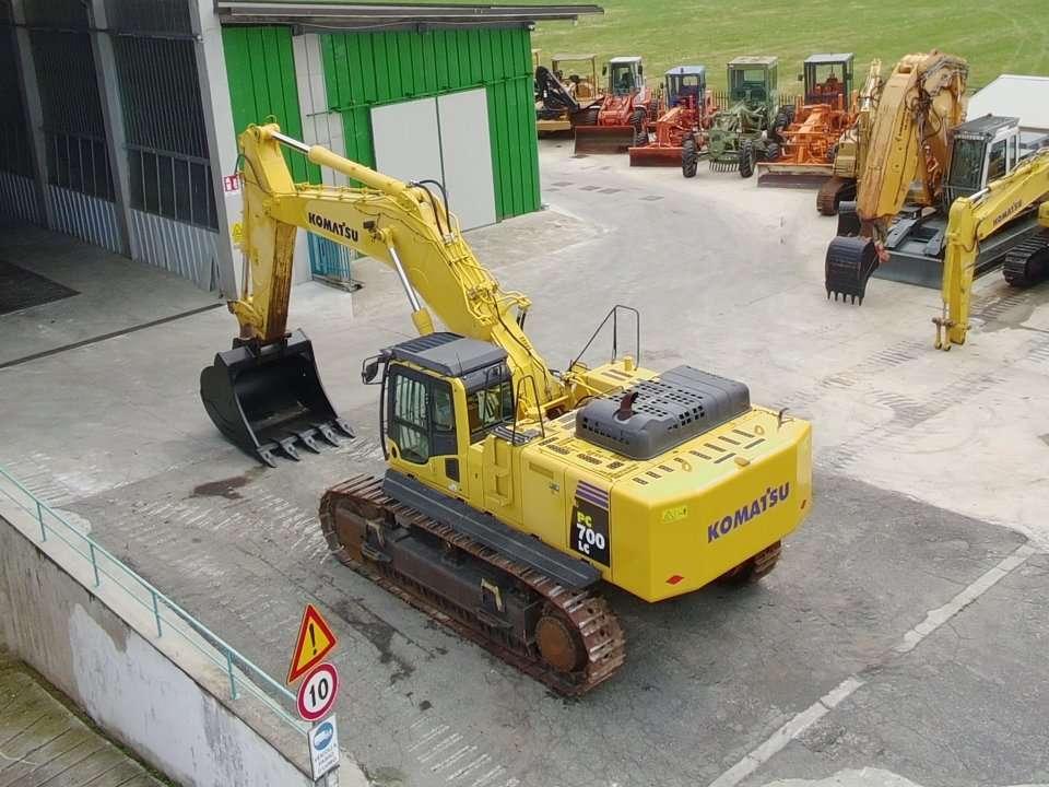Komatsu PC700 LC-8E0 Photo 15