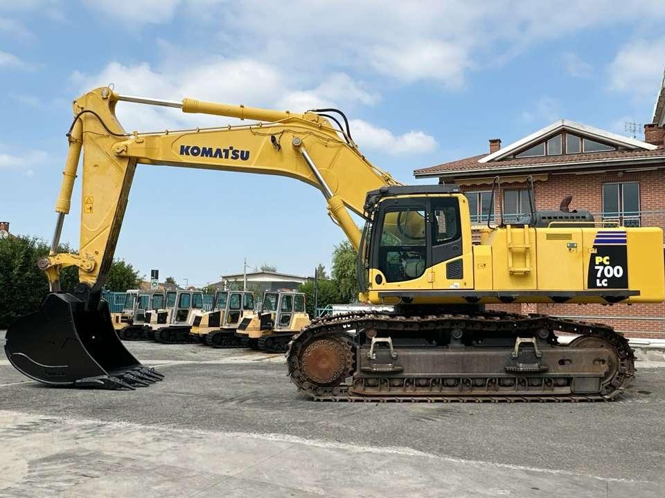 Komatsu PC700 LC-8E0 Photo 2