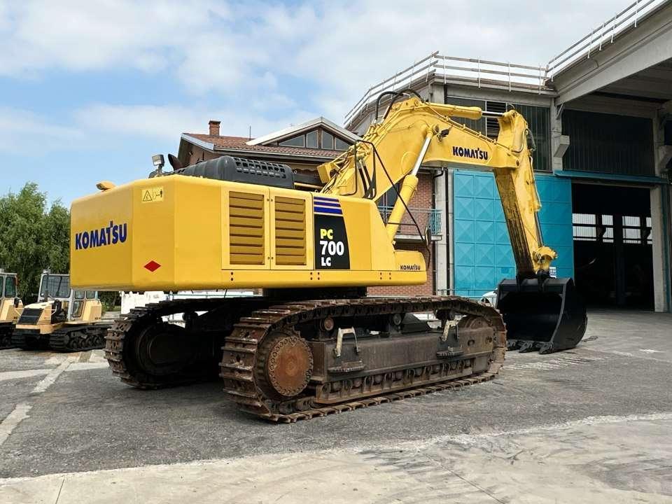 Komatsu PC700 LC-8E0 Photo 22