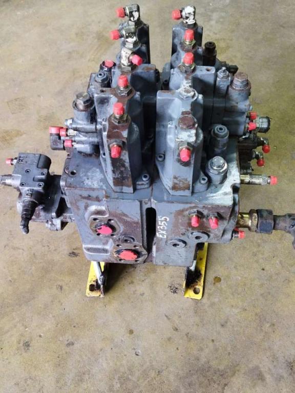 Hydraulic distributor for Fiat Hitachi Ex 355 Photo 4