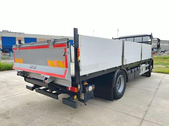 Iveco ML 180-250 Photo 3