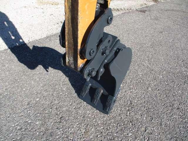 Case CX17C Photo 11