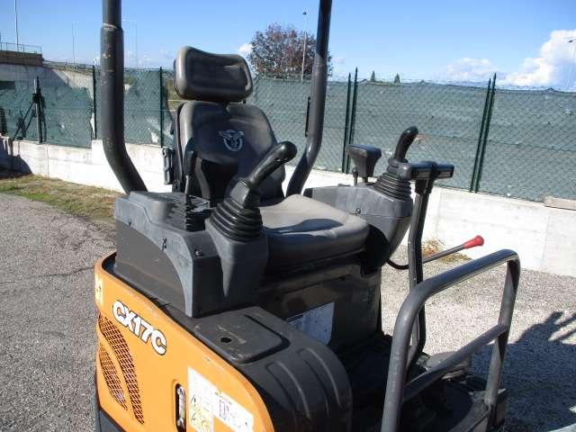 Case CX17C Photo 9