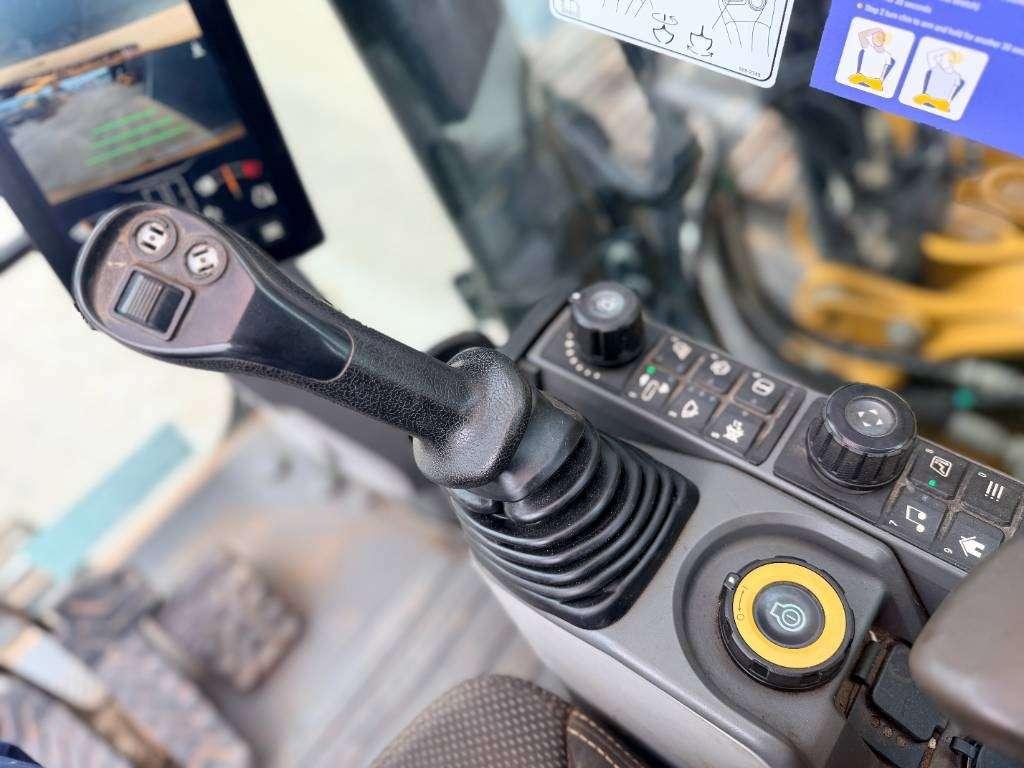 Caterpillar 320 07C | NEW UNDERCARRIAGE Photo 4