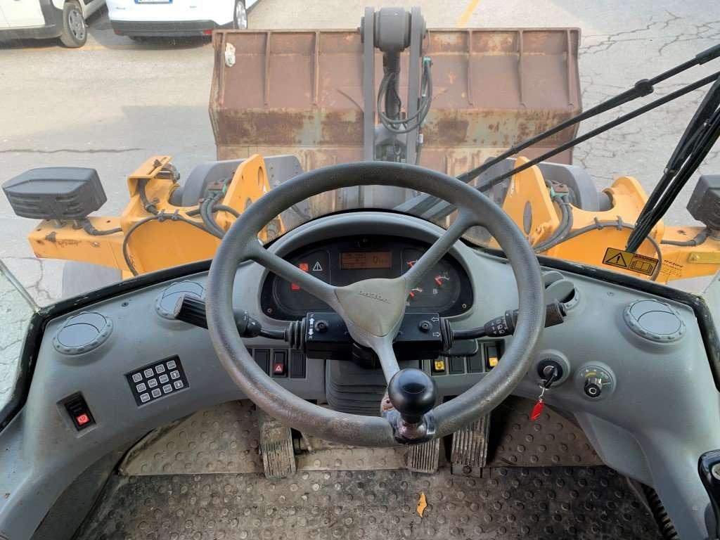 Volvo L70E Photo 9