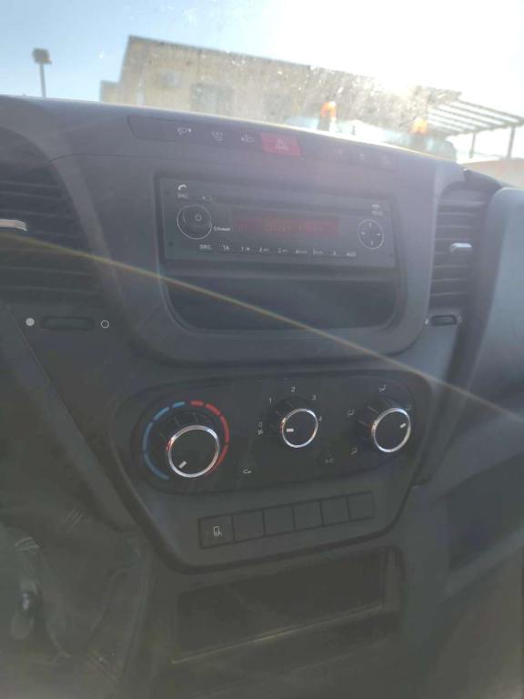 Iveco DAILY 35-120 Photo 27