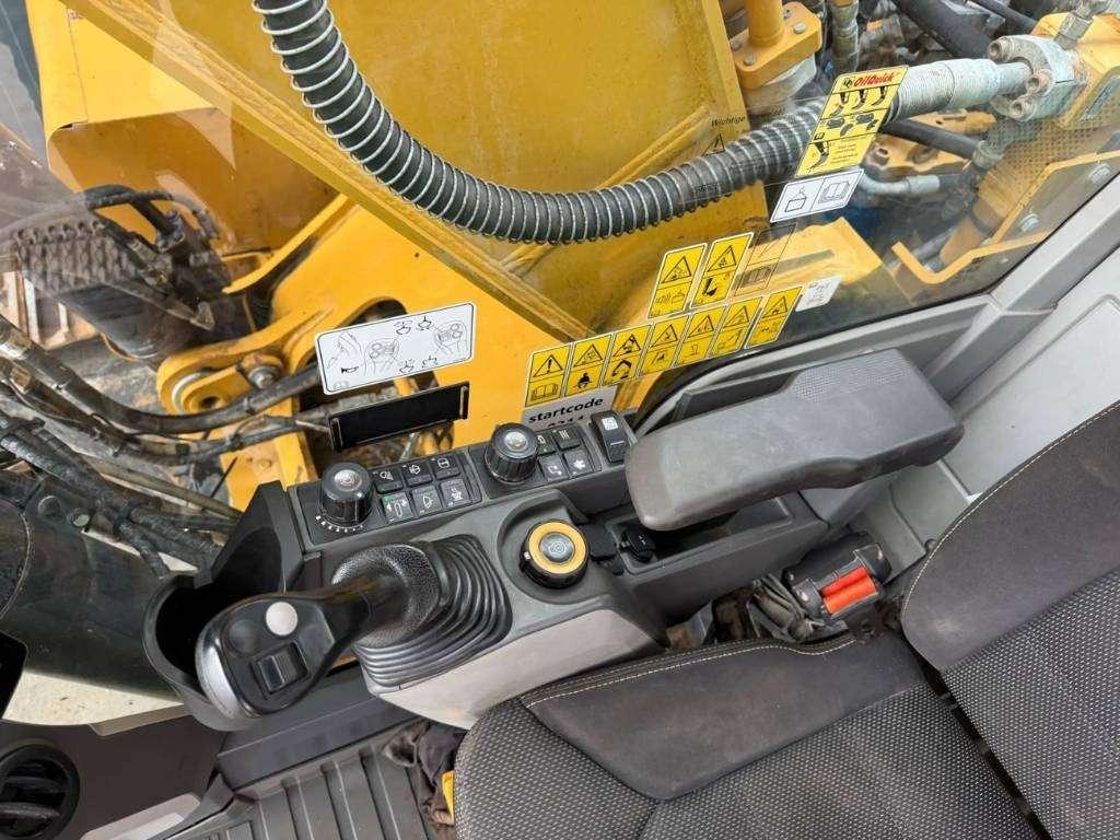 Caterpillar 330 07A Photo 28