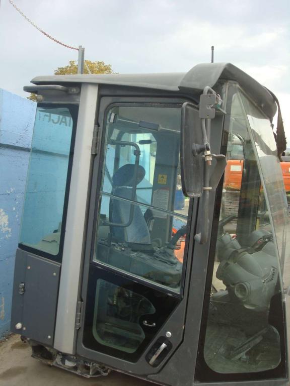 Cab for Hitachi ZW220-ZW250-ZW310 Photo 4