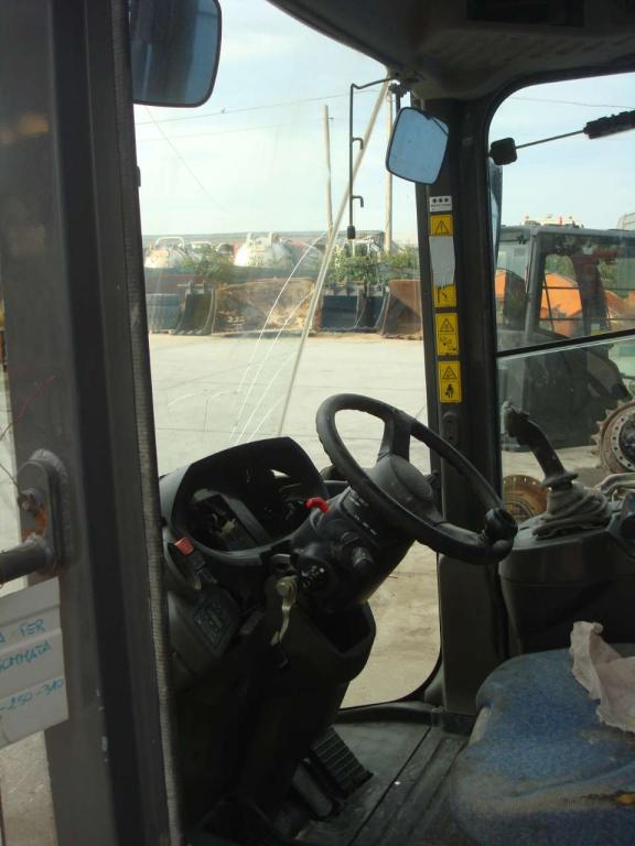 Cab for Hitachi ZW220-ZW250-ZW310 Photo 5