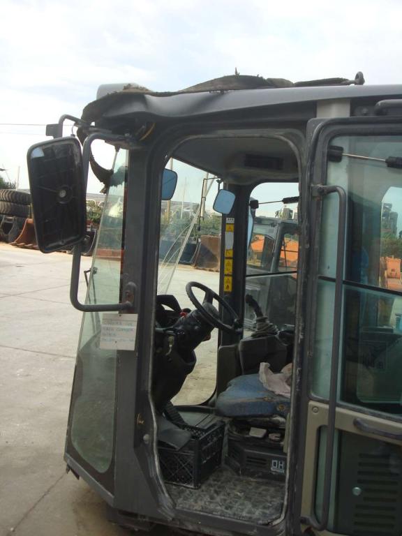 Cab for Hitachi ZW220-ZW250-ZW310 Photo 8