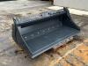 M4 4x1 Bucket Photo 2 thumbnail