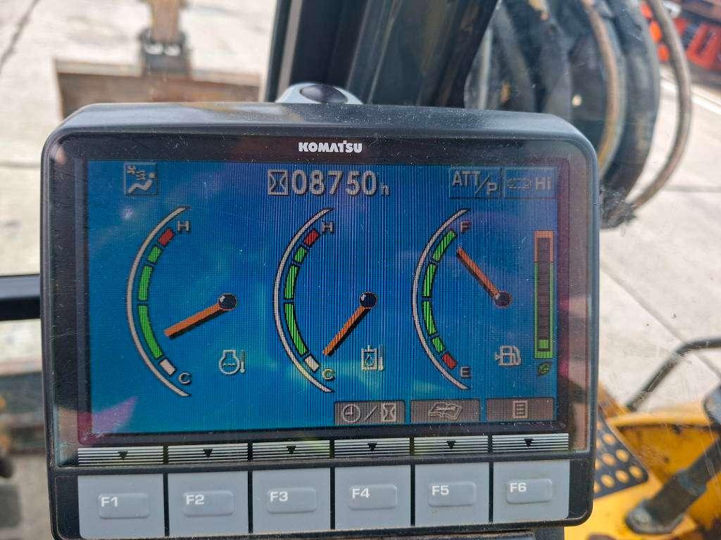 Komatsu PC 88 MR-8 Photo 18