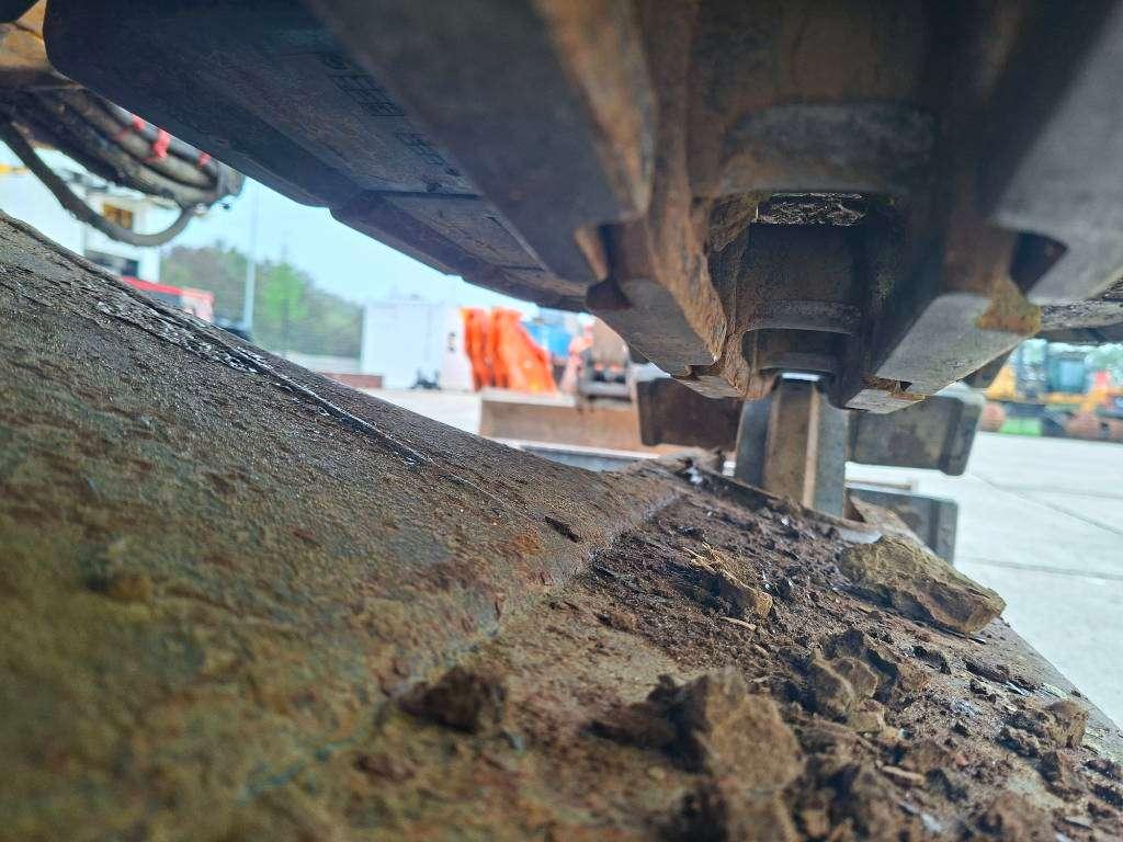 Komatsu PC 88 MR-8 Photo 23