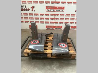 Bulkhead for Hitachi ZW220 SERIE5 Photo 1