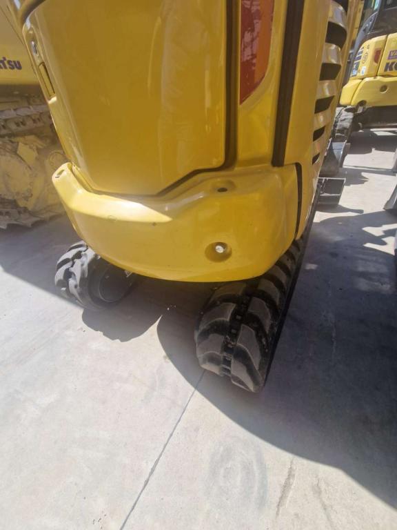 Komatsu PC18MR-5 Photo 2