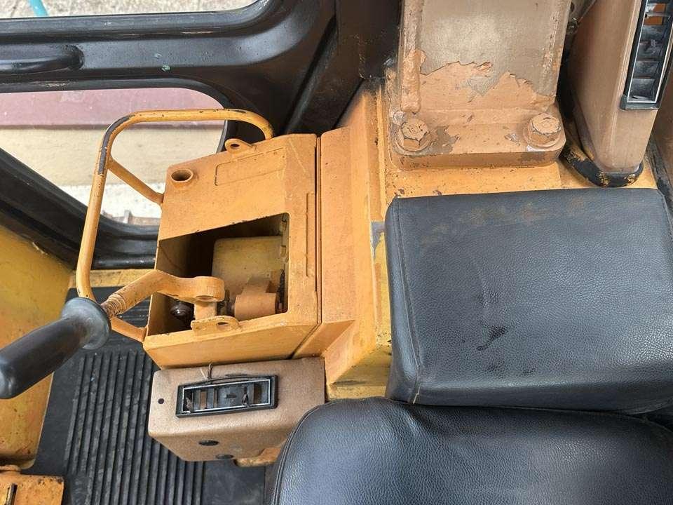 Caterpillar 953 Photo 13