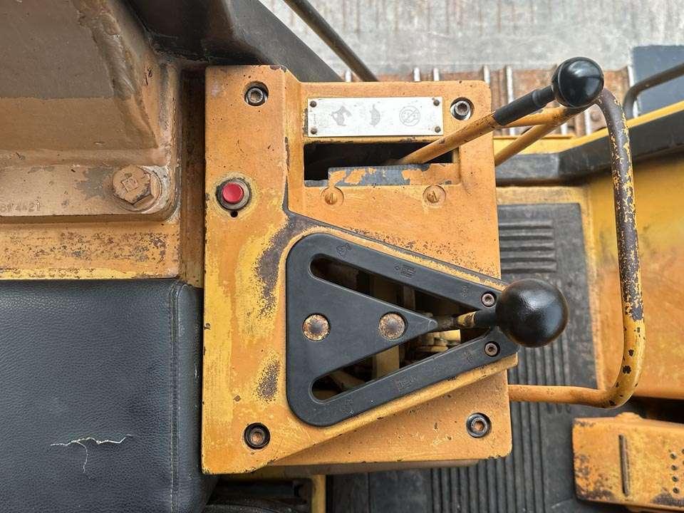 Caterpillar 953 Photo 15