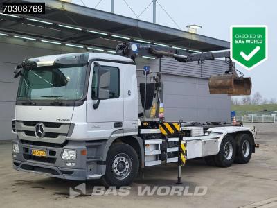 Mercedes Actros 2532 6X2 NL-Truck HMF 1643 Z2 Crane Kran 21 tons VDL Hooklift Lift-Axle Euro 5 sold by BAS World B.V.
